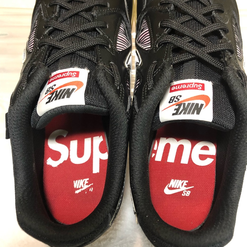 Nike SB Gato Supreme Skate Shoes
